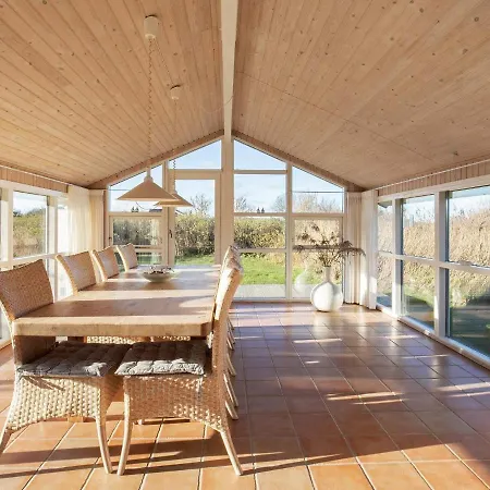 Nyaraló 6 Person In Hj Rring