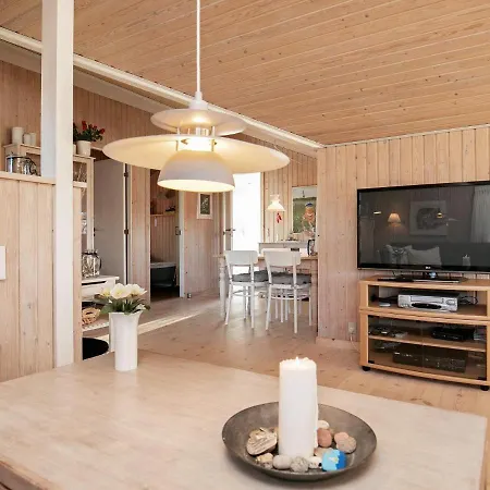 6 Person In Hj Rring Casa de Férias