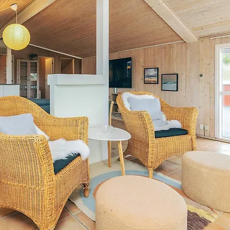 6 Person In Hj Rring Sønderlev